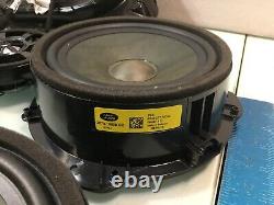 17-19 Jaguar XE Meridian Sound System Speakers & Tweeters and Subwoofer Set E P