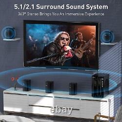 Système de cinéma maison avec barre de son et caisson de basses, haut-parleurs de son surround 5.1 canaux.